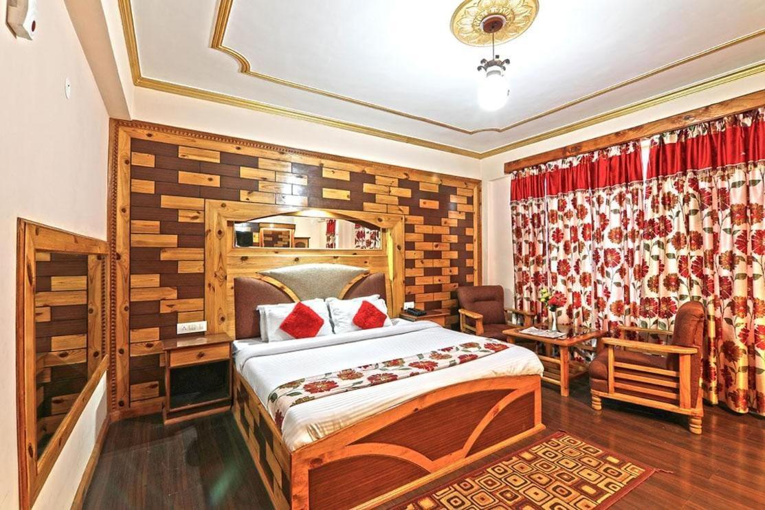 Hotel Prini Inn Manāli Extérieur photo