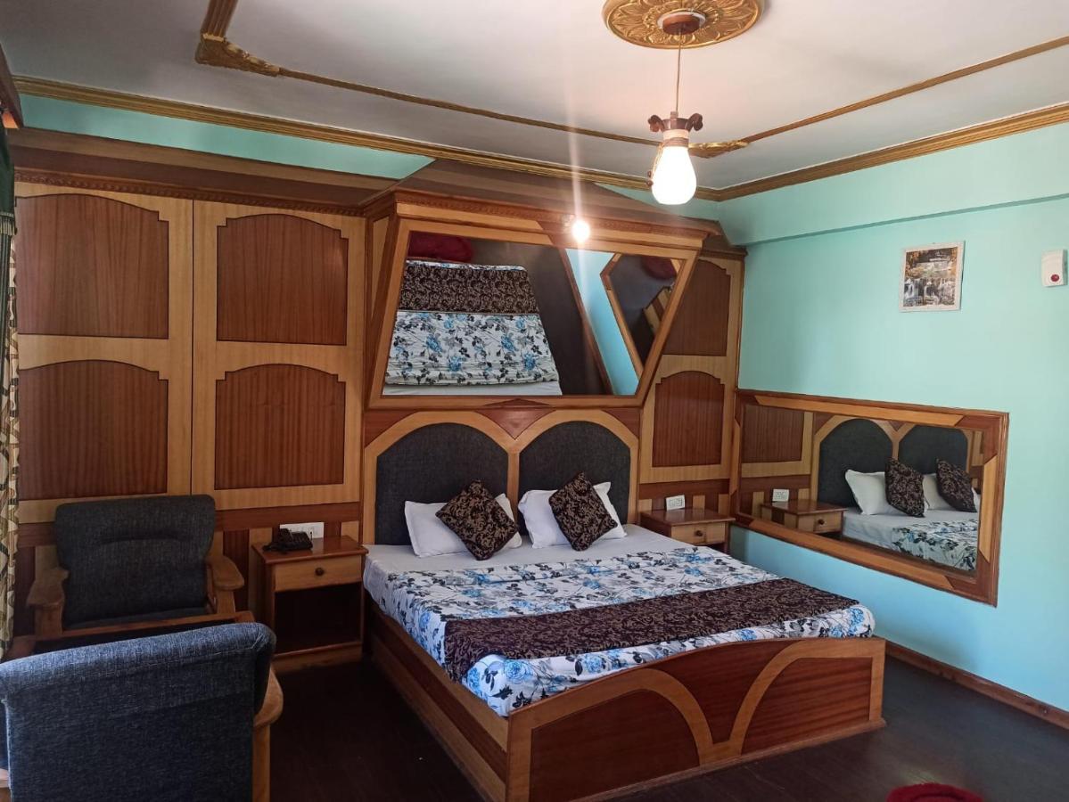 Hotel Prini Inn Manāli Extérieur photo