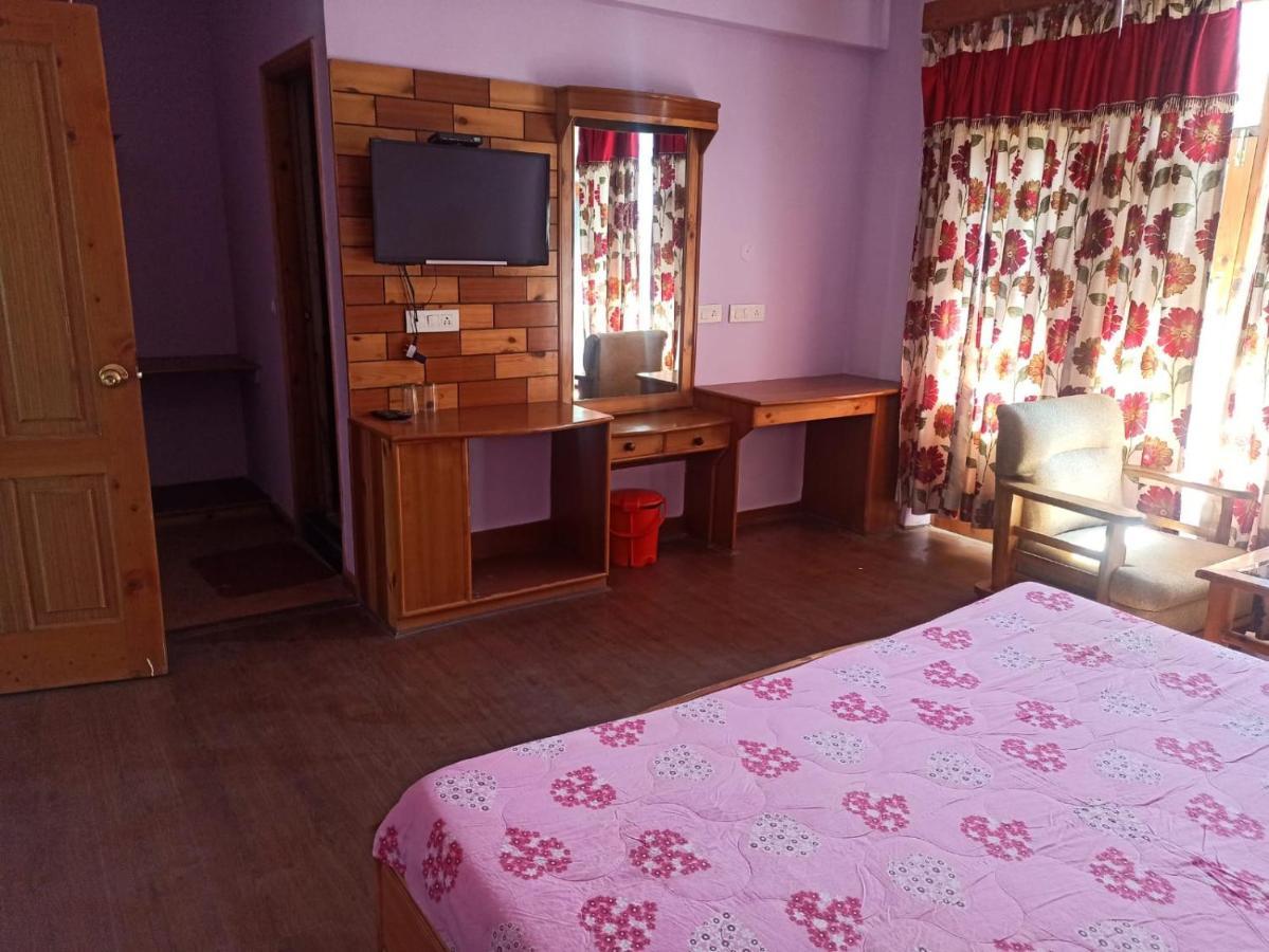 Hotel Prini Inn Manāli Extérieur photo