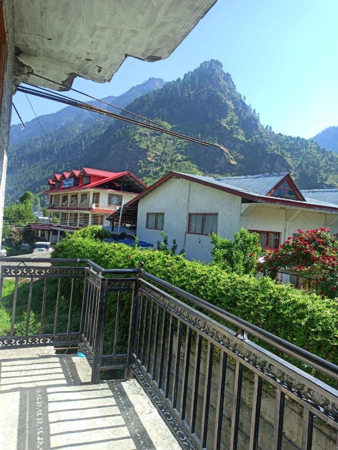 Hotel Prini Inn Manāli Extérieur photo