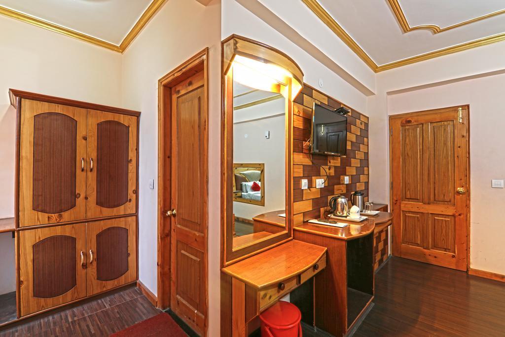 Hotel Prini Inn Manāli Extérieur photo