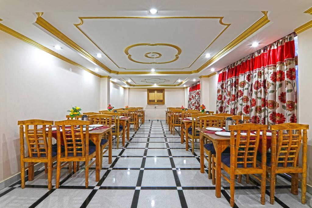 Hotel Prini Inn Manāli Extérieur photo