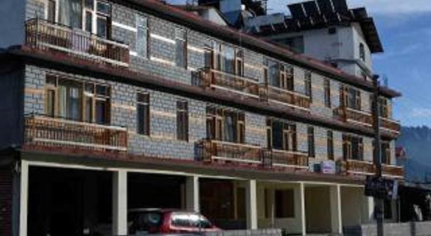 Hotel Prini Inn Manāli Extérieur photo