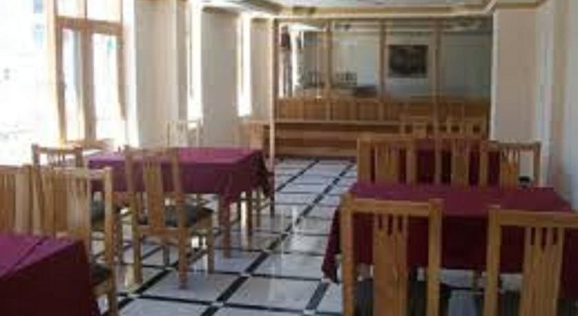 Hotel Prini Inn Manāli Extérieur photo